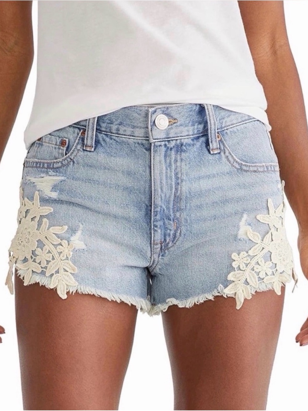 Aeropostale crochet Jean shorts